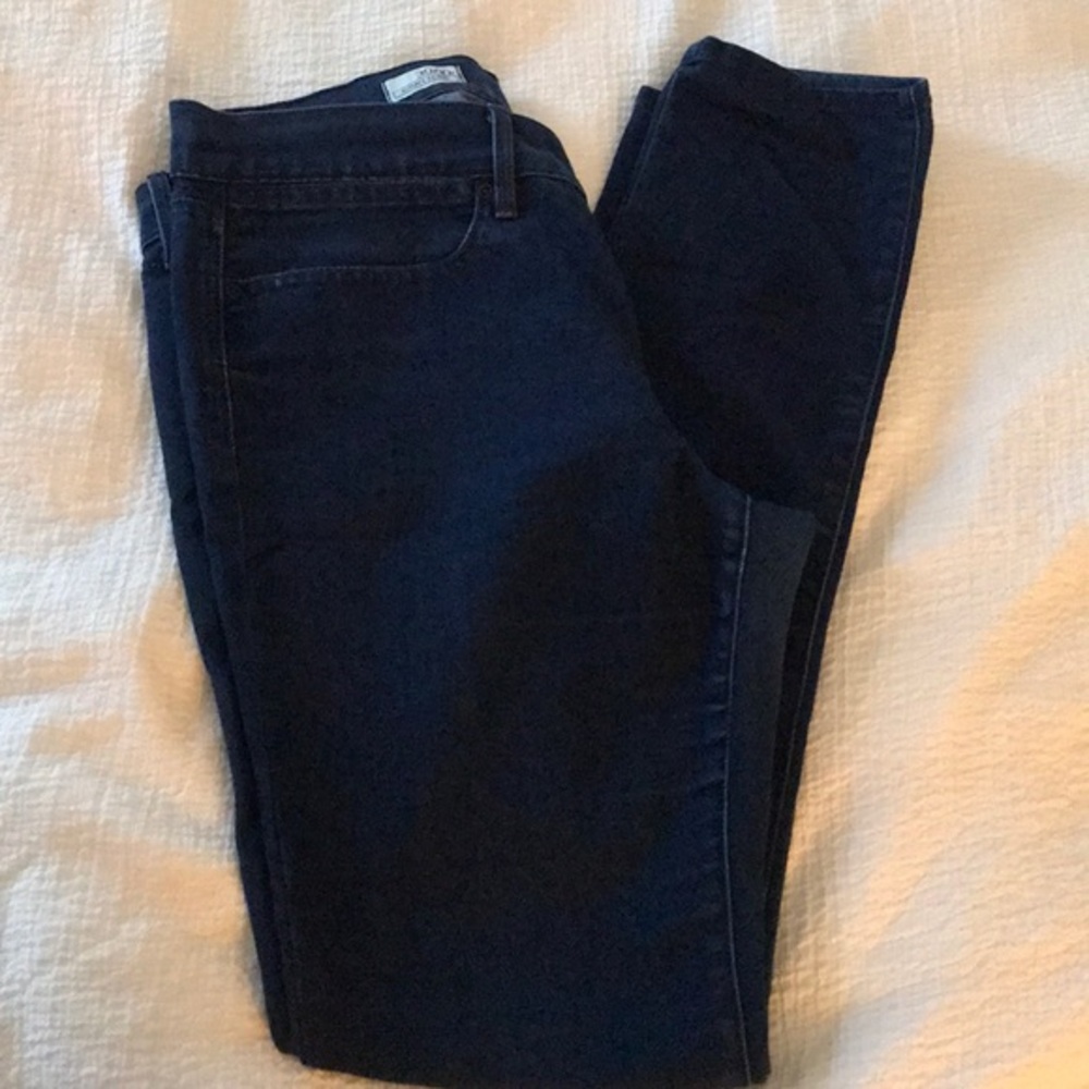 GAP Always Skinny Dark wash jean